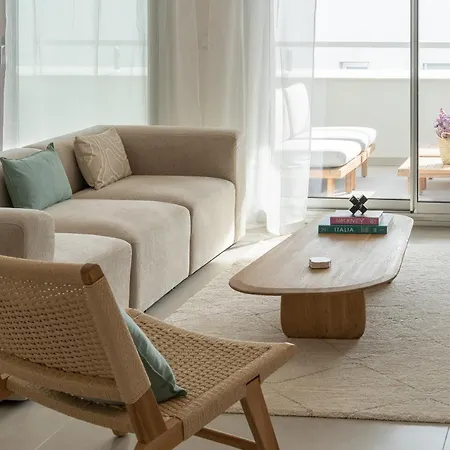 58 Stylish 3br, Pool, Near Marbella *