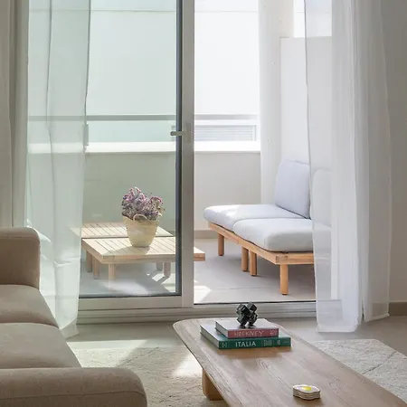 58 Stylish 3br, Pool, Near Marbella *