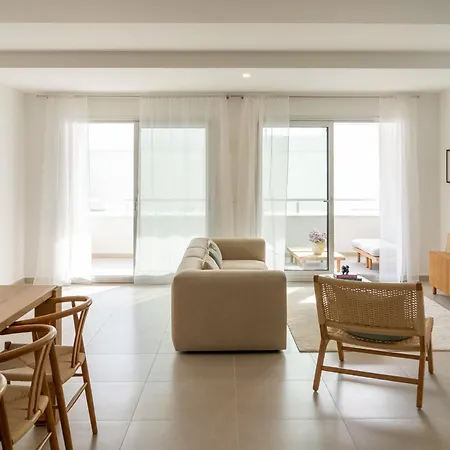 58 Stylish 3br, Pool, Near Marbella Lejlighed Estepona